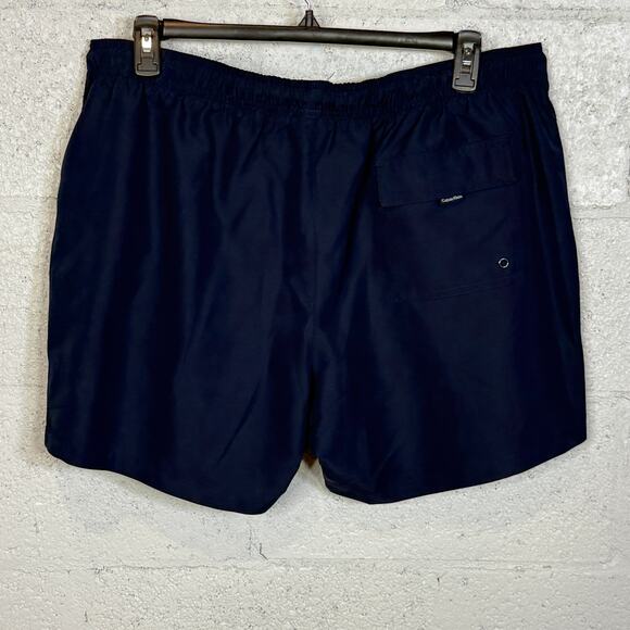 Calvin Klein Men's Modern Euro 5" Volley Swim Trunks navy XXL - Picture 2 of 5